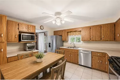 135 Carol Drive, Saxonburg Boro, PA 16056 - Photo 6
