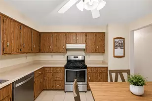 135 Carol Dr, Saxonburg Boro, PA 16056 - Photo 8
