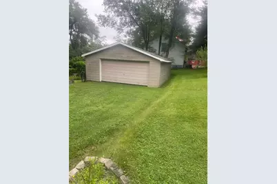 1115 W Penn St, Butler, PA 16001 - Photo 2