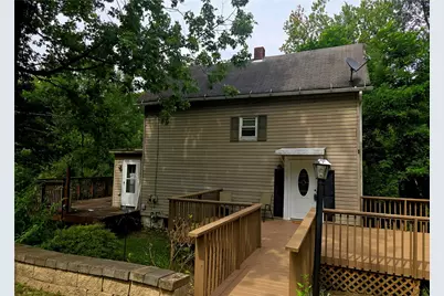 1115 W Penn St, Butler, PA 16001 - Photo 2