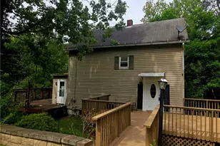 1115 W Penn St, Butler, PA 16001 - Photo 2