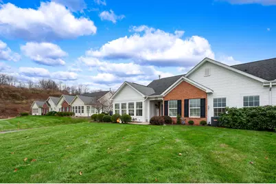 1031 Silver Oak Dr, Connoquenessing Township, PA 16053 - Photo 2