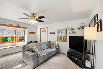 213 Morrison Ave, Perry Township, PA 16117 - Photo 10