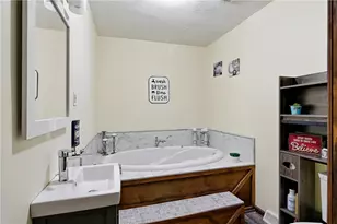 2516 Clayton Rd, White Township, PA 15010 - Photo 14