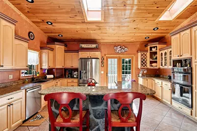 2516 Clayton Rd, White Township, PA 15010 - Photo 4