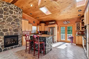 2516 Clayton Rd, White Township, PA 15010 - Photo 2