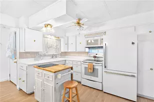 124 Nagy St, Washington Township, PA 15012 - Photo 6