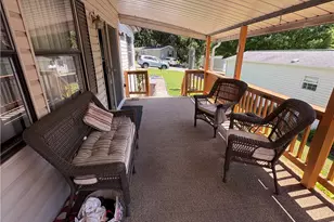200 Forest Dr, Cranberry Township, PA 16066 - Photo 6