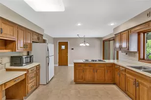 11 West St, West Deer, PA 15076 - Photo 4