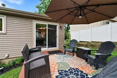 204 Manor Dr, Pittsburgh, PA 15236 - Photo 22