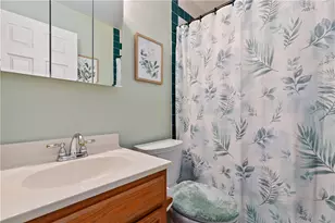 204 Manor Dr, Pittsburgh, PA 15236 - Photo 12