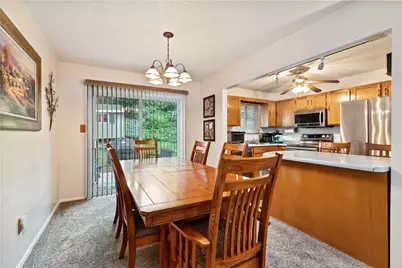 204 Manor Dr, Pittsburgh, PA 15236 - Photo 10