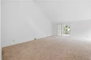 187 Jonathan Pl, Hermitage, PA 16148 - Photo 10