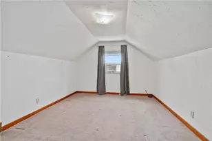 1034 Elwell St, Pittsburgh, PA 15207 - Photo 12