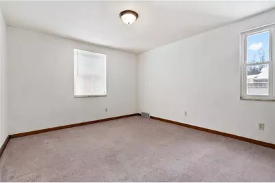 1034 Elwell St, Pittsburgh, PA 15207 - Photo 12