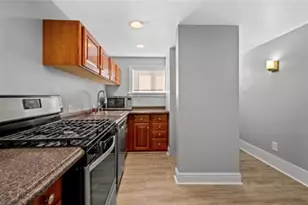 2703 Oakley Wy, Pittsburgh, PA 15203 - Photo 4