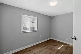 2703 Oakley Wy, Pittsburgh, PA 15203 - Photo 8