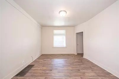 1067 Cleveland Ave, Brackenridge, PA 15014 - Photo 12