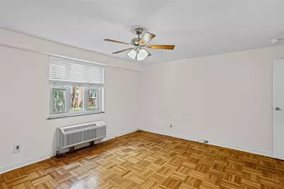 4601 Fifth #221, Pittsburgh, PA 15213 - Photo 24