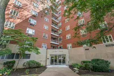 4601 Fifth #221, Pittsburgh, PA 15213 - Photo 4