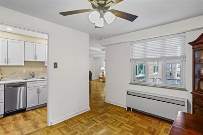 4601 Fifth #221, Pittsburgh, PA 15213 - Photo 12