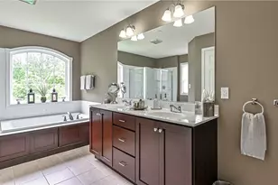 691 Freedom Dr, Collier Township, PA 15106 - Photo 16