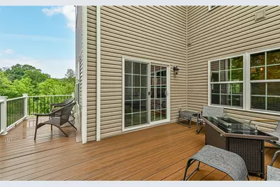 691 Freedom Dr, Collier Township, PA 15106 - Photo 28