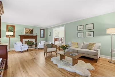 111 Shannon Dr, Pittsburgh, PA 15238 - Photo 2