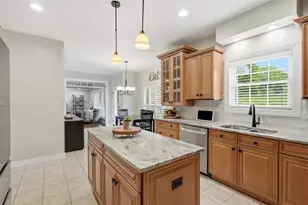 903 Gateway Cir, Greensburg, PA 15601 - Photo 8