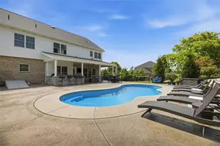 903 Gateway Cir, Greensburg, PA 15601 - Photo 38
