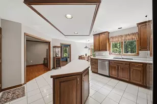 135 Elgin Ln, Adams Township, PA 16033 - Photo 10