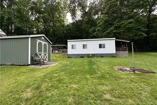 129 Old Farm Ln, Brady's Bend Township, PA 16028 - Photo 20