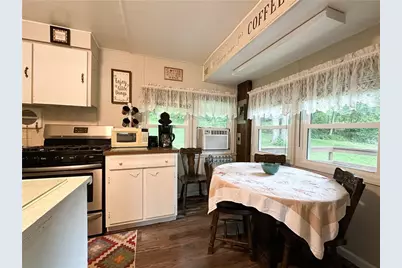 129 Old Farm Ln, Brady's Bend Township, PA 16028 - Photo 4