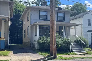 668 Hull St, Sharon, PA 16146 - Photo 2