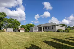 28 Cathie Dr, Sandy Lake Boro, PA 16145 - Photo 26