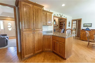 28 Cathie Drive, Sandy Lake Boro, PA 16145 - Photo 16