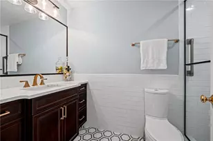 1740 S Shore Ct, Pittsburgh, PA 15203 - Photo 18