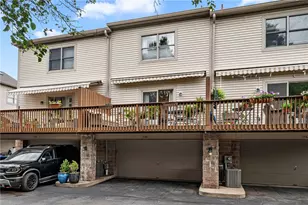 1740 S Shore Ct, Pittsburgh, PA 15203 - Photo 30