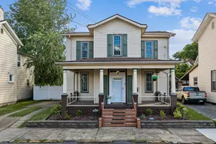 1016 9th Ave, New Brighton, PA 15066 - Photo 1