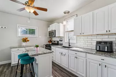 1016 9th Avenue, New Brighton, PA 15066 - Photo 6