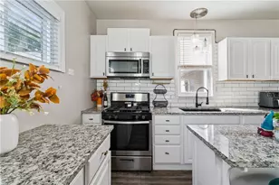 1016 9th Ave, New Brighton, PA 15066 - Photo 8