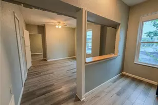 548 Hansen Ave, City of But SW, PA 16045 - Photo 6