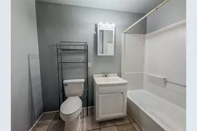 548 Hansen Ave #9, City of But SW, PA 16045 - Photo 12