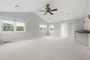 521 Friendship Dr, Elizabeth Twp/Boro, PA 15135 - Photo 12
