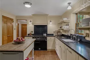 10580 Landau Dr, Pittsburgh, PA 15090 - Photo 10