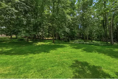 10580 Landau Dr, Pittsburgh, PA 15090 - Photo 42