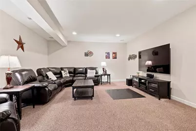 106 Victoria Ct, Robinson Twp, PA 15136 - Photo 22