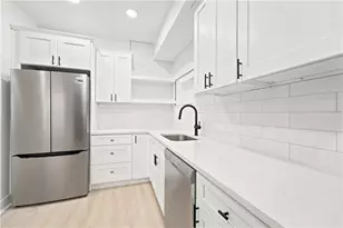 352 39th St, Pittsburgh, PA 15201 - Photo 12