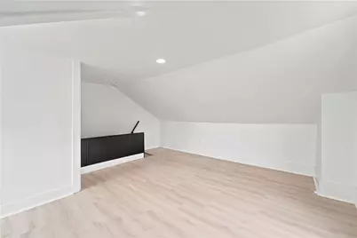 352 39th St, Pittsburgh, PA 15201 - Photo 22