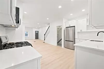 352 39th St, Pittsburgh, PA 15201 - Photo 8